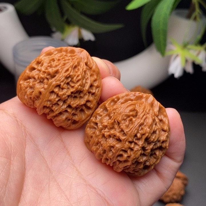 文玩核桃把件南疆36