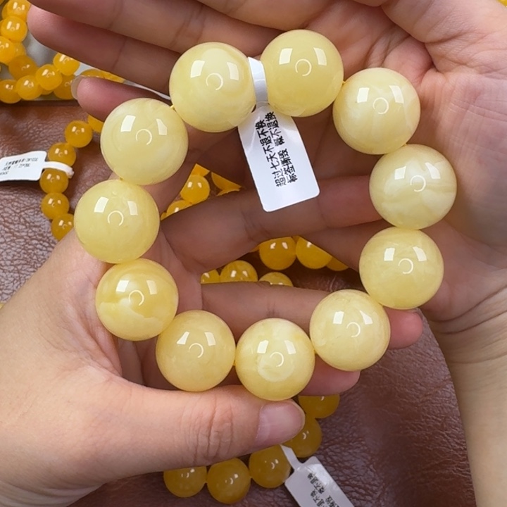 未镶嵌毛衣链蜜蜡