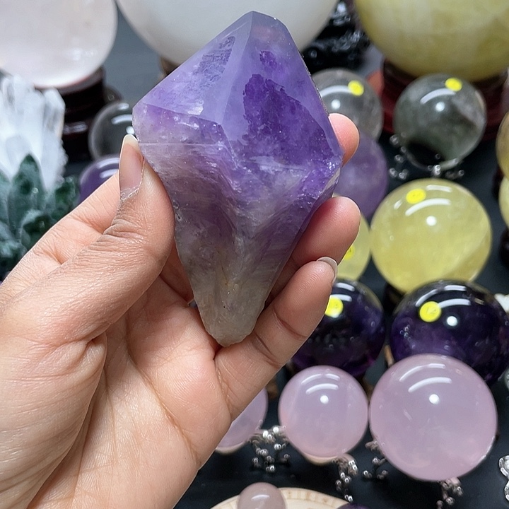 水晶天然紫原石卡9A307未镶嵌