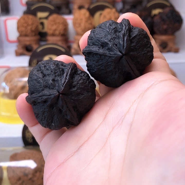 吊坠文玩核桃云南铁核桃