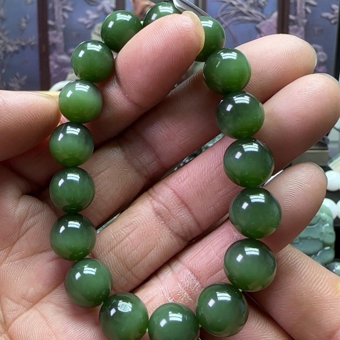 和田玉未镶嵌珠宝奇石