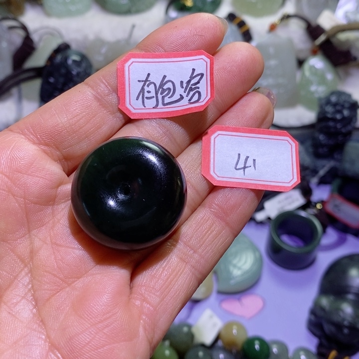 和田玉边角料未镶嵌