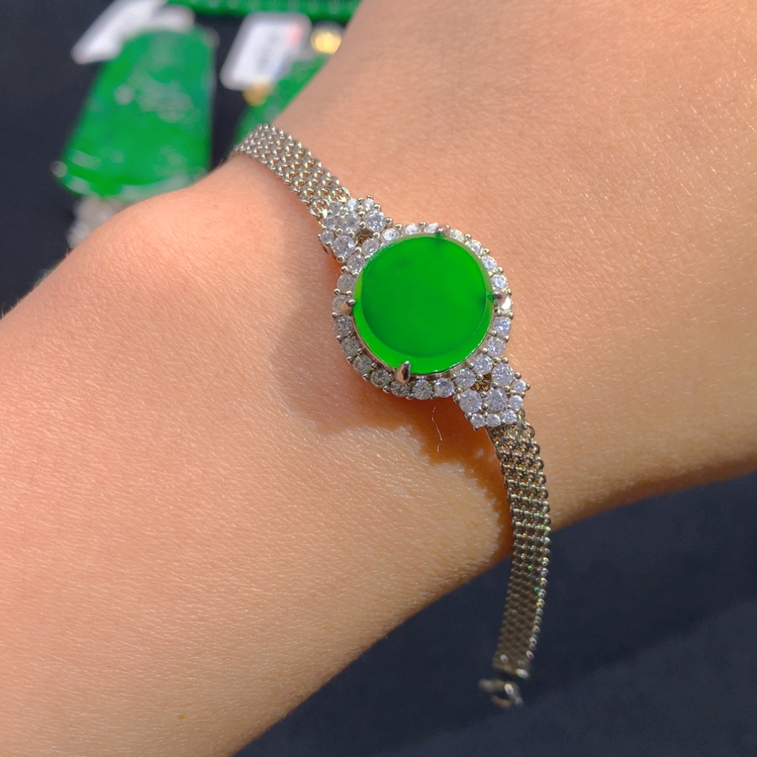 翡翠颈饰银S925镶嵌111111111