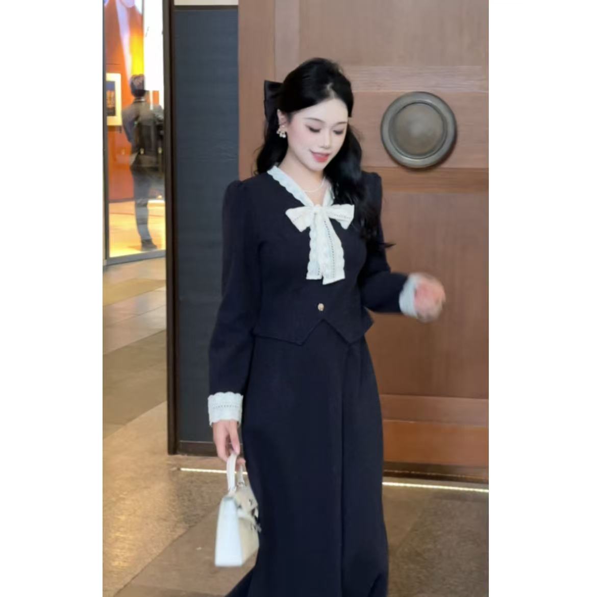 【鸳鸯梦】秋季法式高端精致大码显瘦时尚气质蝴蝶结系带上衣+半裙