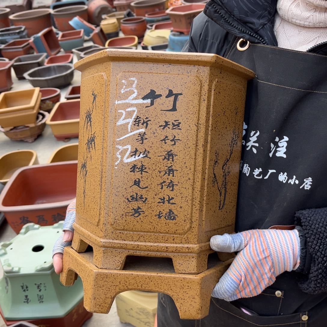 紫砂花盆盆景艺术
