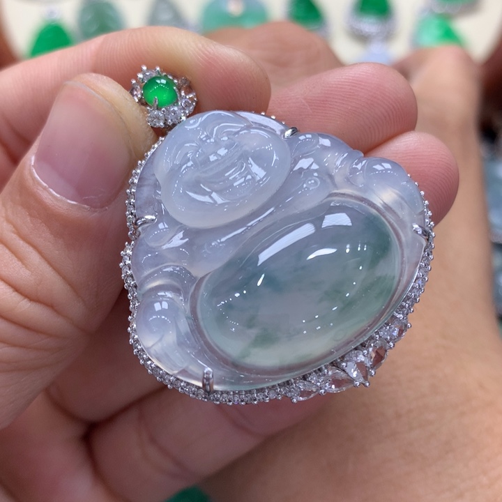 翡翠吊坠(不含链)18K金镶嵌