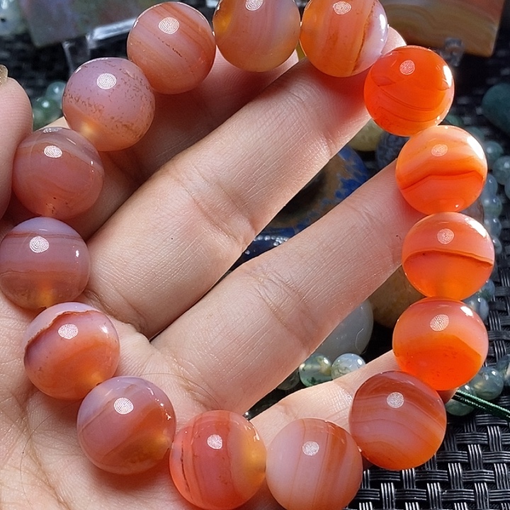 未镶嵌颈饰玛瑙/玉髓