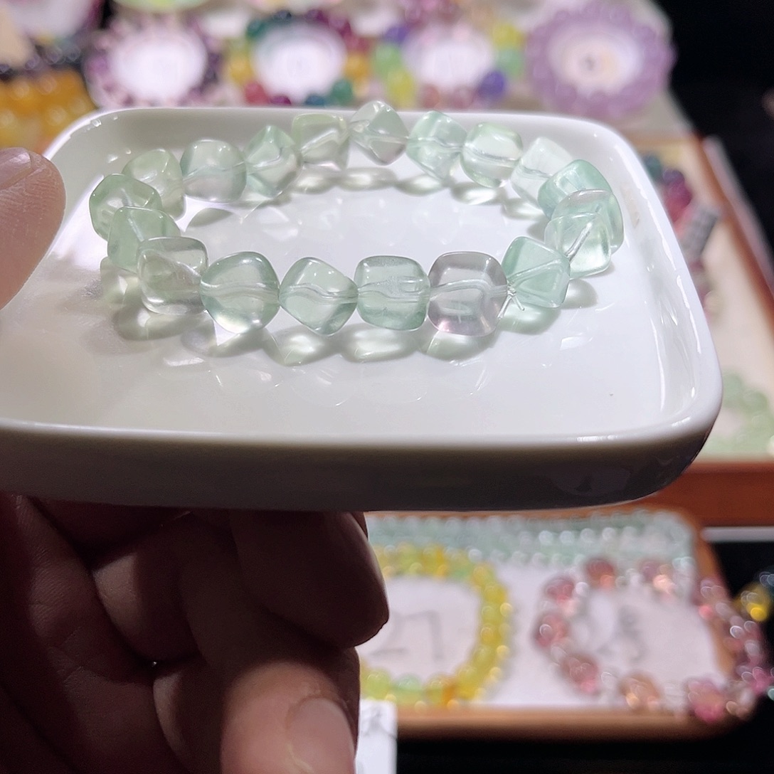 未镶嵌手链萤石薄荷绿冰块9加