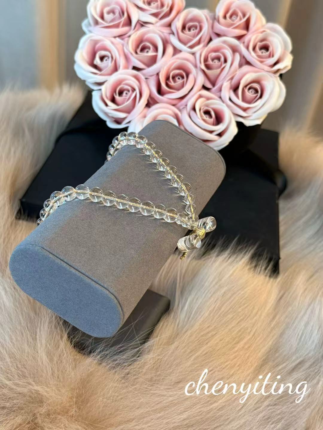 铜合金仿水晶项链 新品仿水晶蝴蝶结项链精致高级感