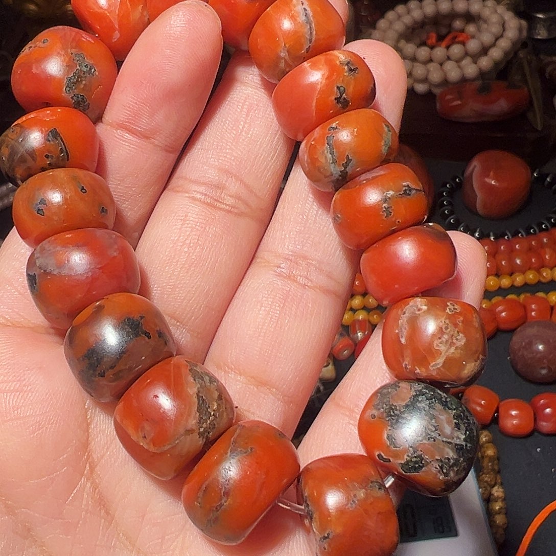 天***。非洲紫檀（红花梨）