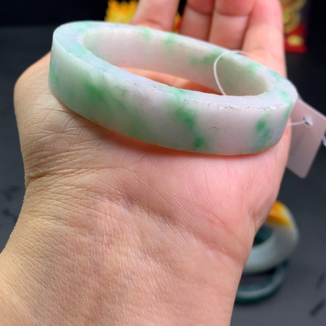 定制翡翠手镯未镶嵌