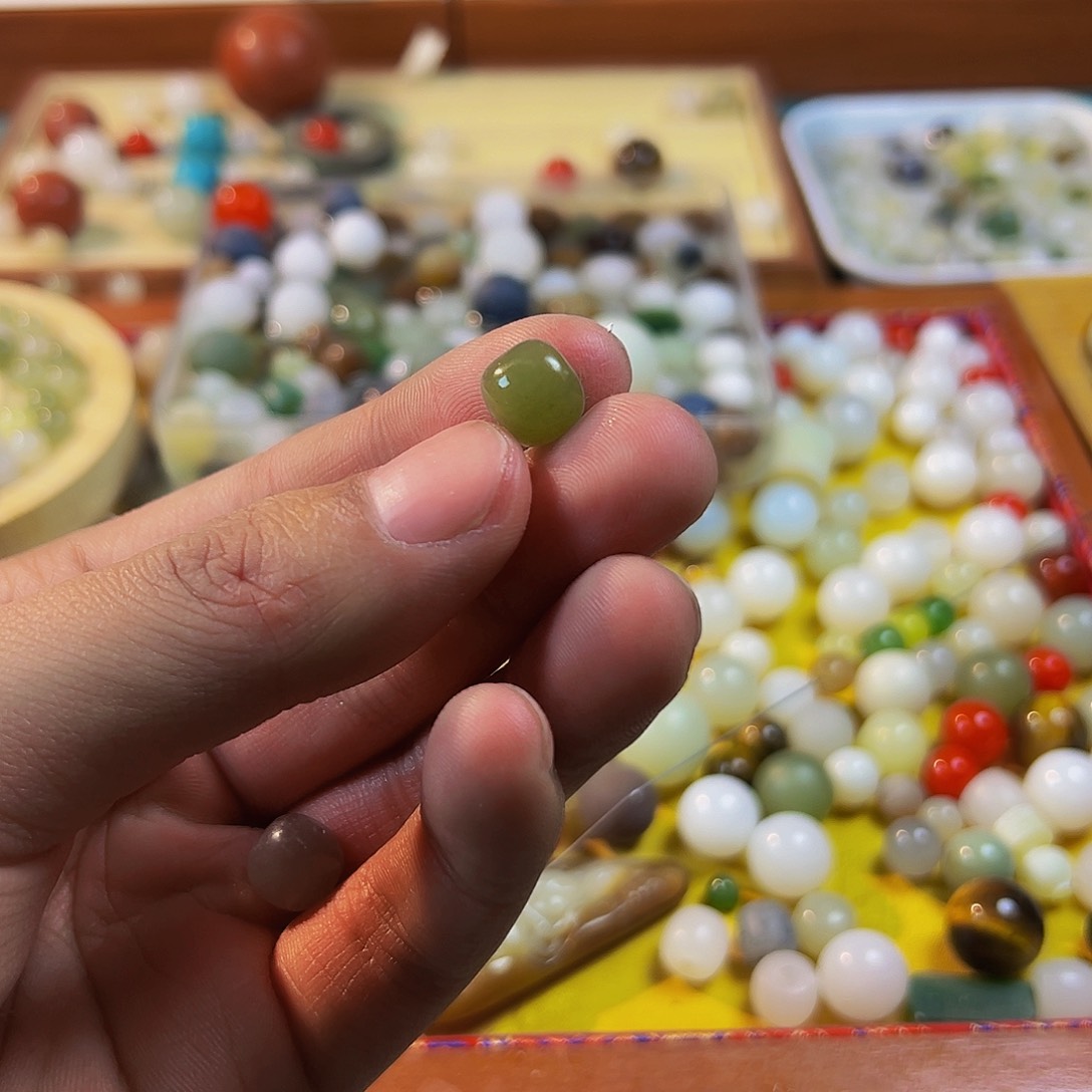 和田玉卡9x10老型未镶嵌