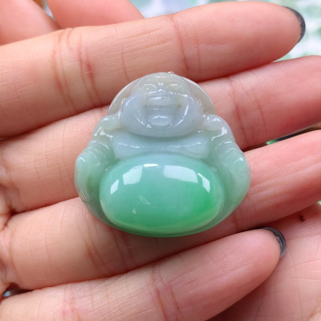 翡翠吊坠(不含链)未镶嵌佛公