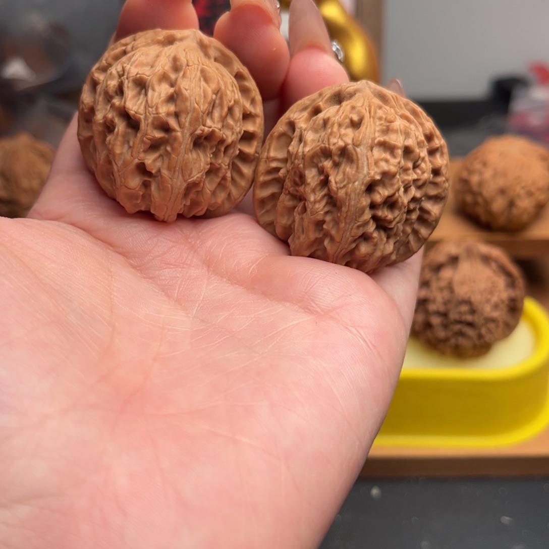 文玩核桃把件白狮子38全