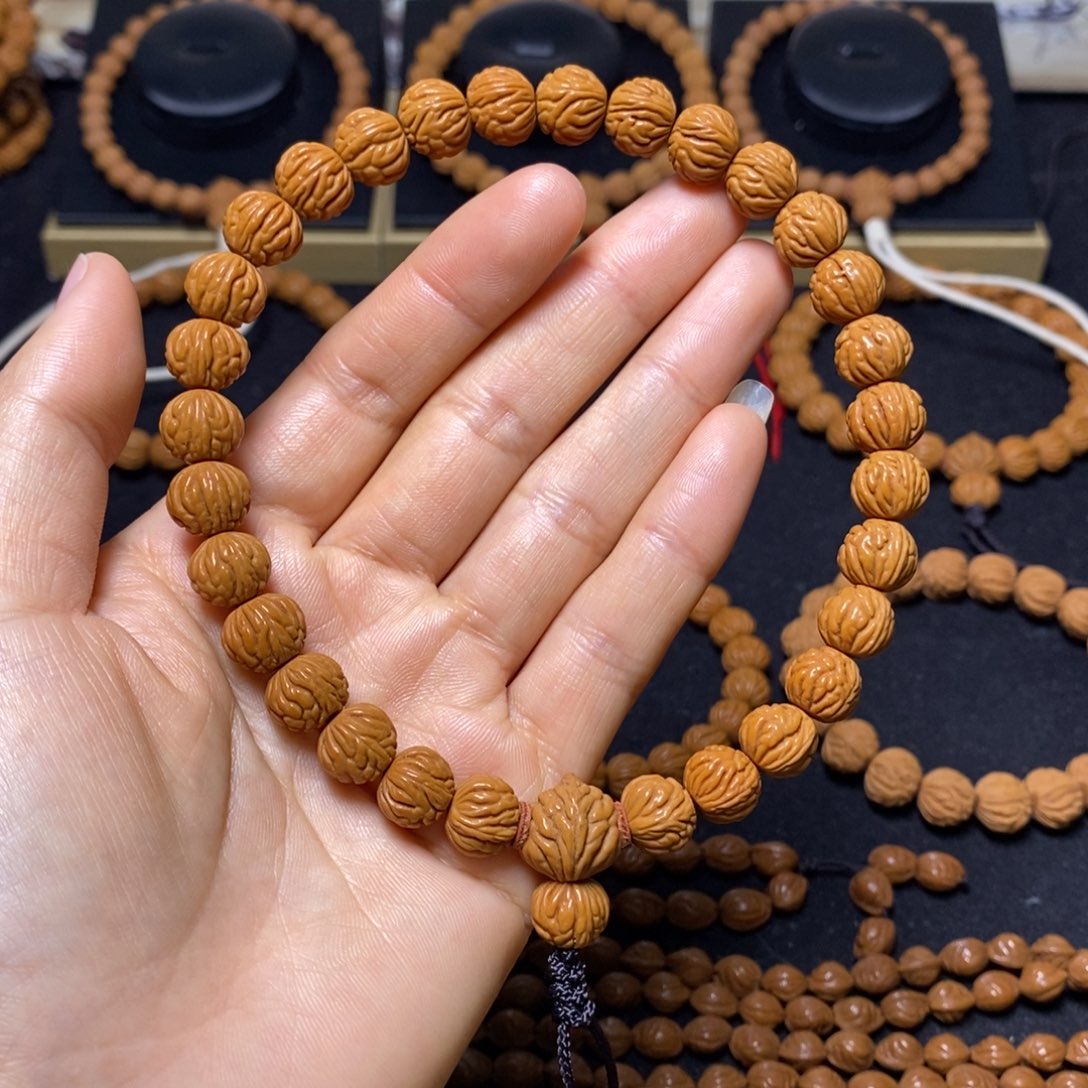 张****桃核手串秦岭文玩桃核手串