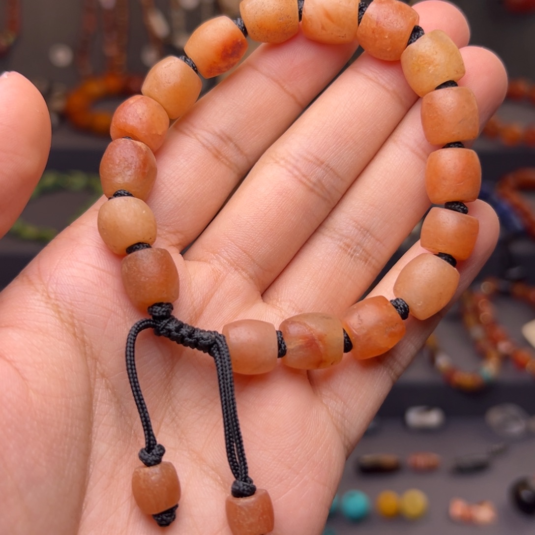 石英质玉未镶嵌手链