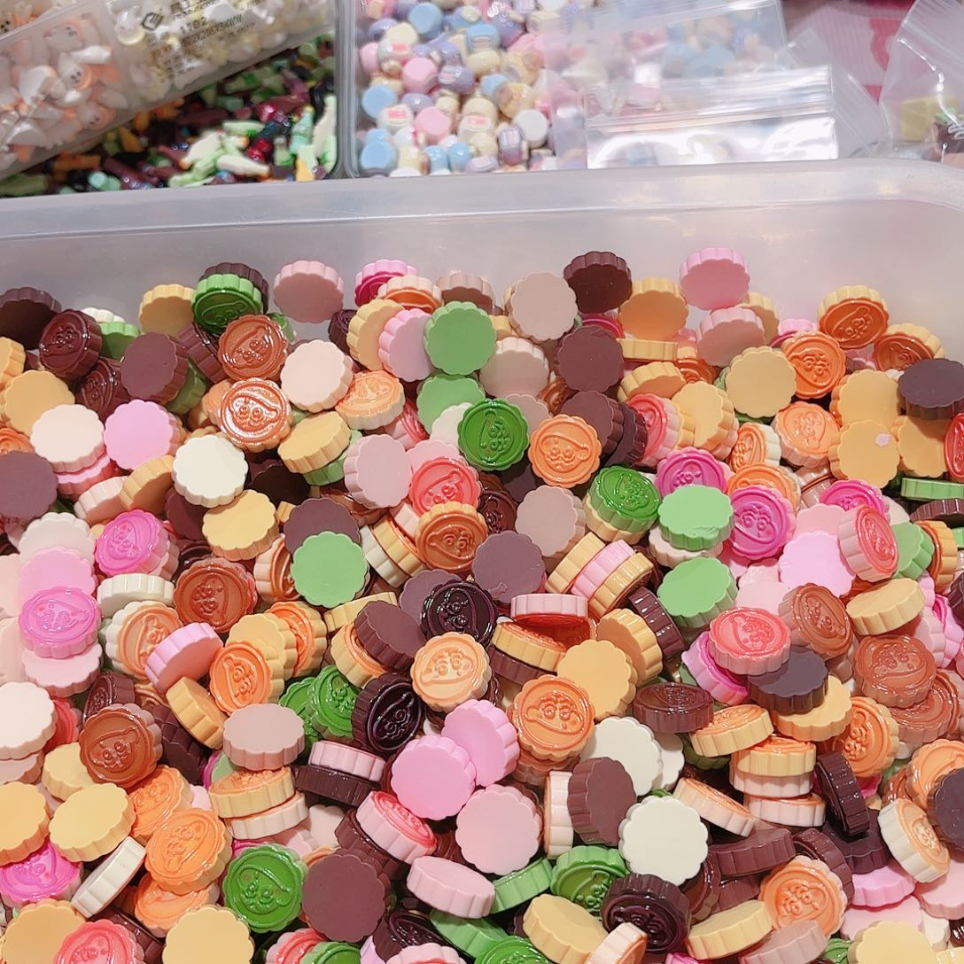 塑料想念金粉小新月饼300ml