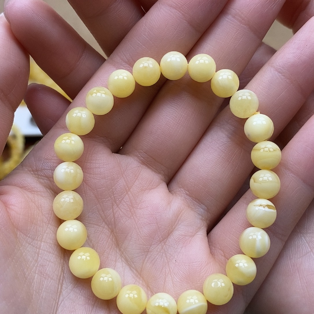 琥珀未镶嵌裸石浓蜡妖花