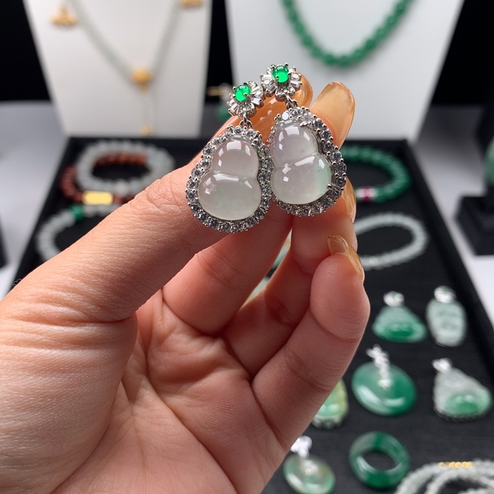 石英质玉银S925镶嵌耳钉