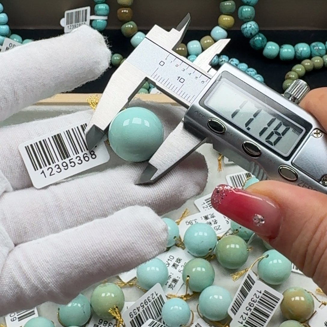 绿松石未镶嵌挂件