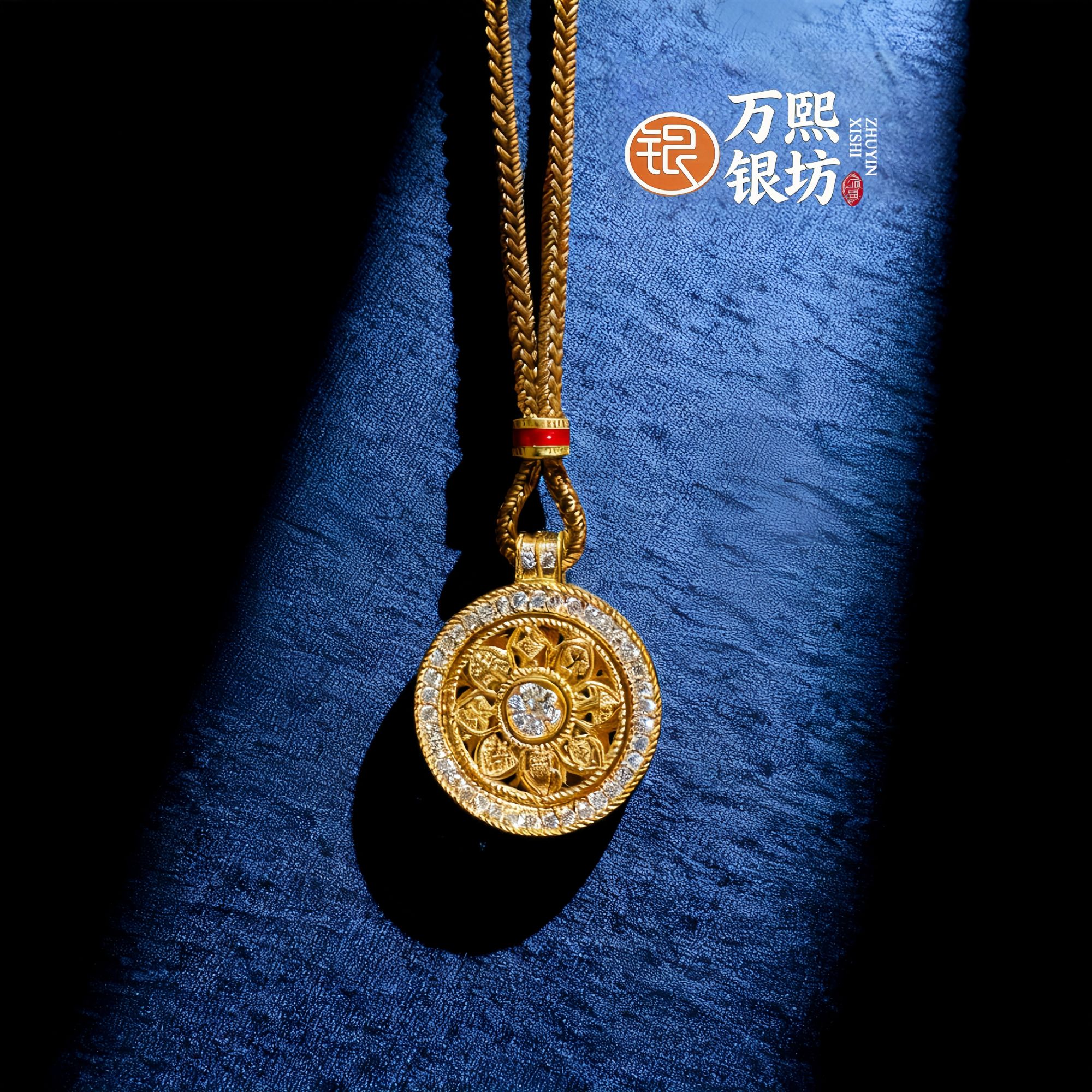 银布艺吊坠 大号八宝罗盘镀金吊坠可旋转镂空镶钻八宝罗盘毛衣链