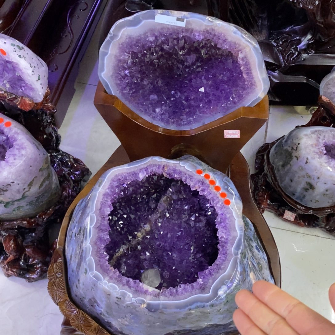 水晶摆件未镶嵌云