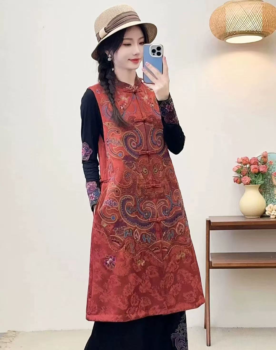 2025秋季新款新中式国风刺绣花对襟马甲女宽松显瘦百搭坎肩上衣女