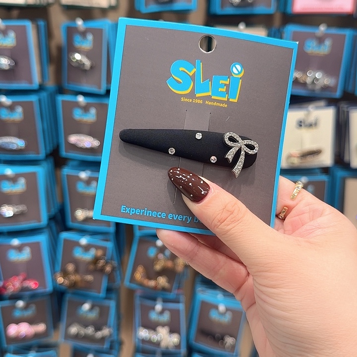 黑色钻蝴蝶结掰掰夹