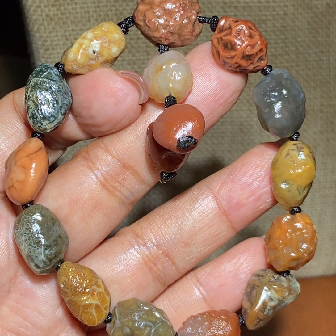 玛瑙/玉髓未镶嵌珠宝半成品