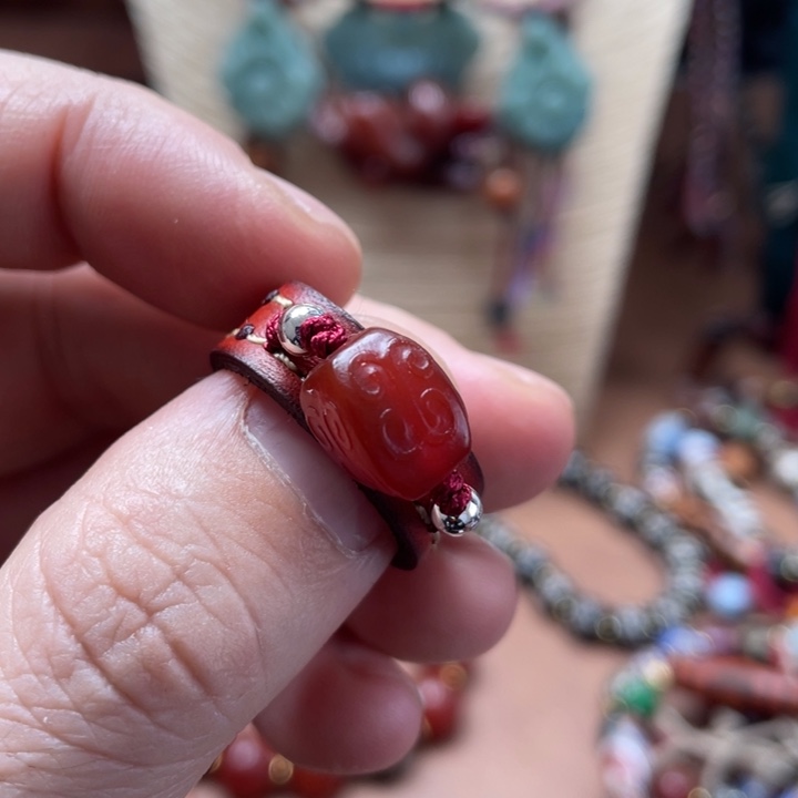 玛瑙/玉髓颈饰未镶嵌