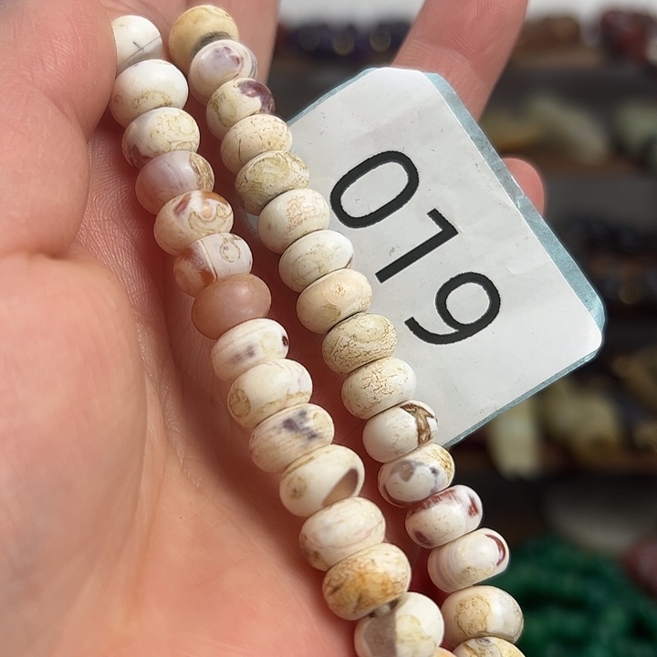 玛瑙/玉髓颈饰合金