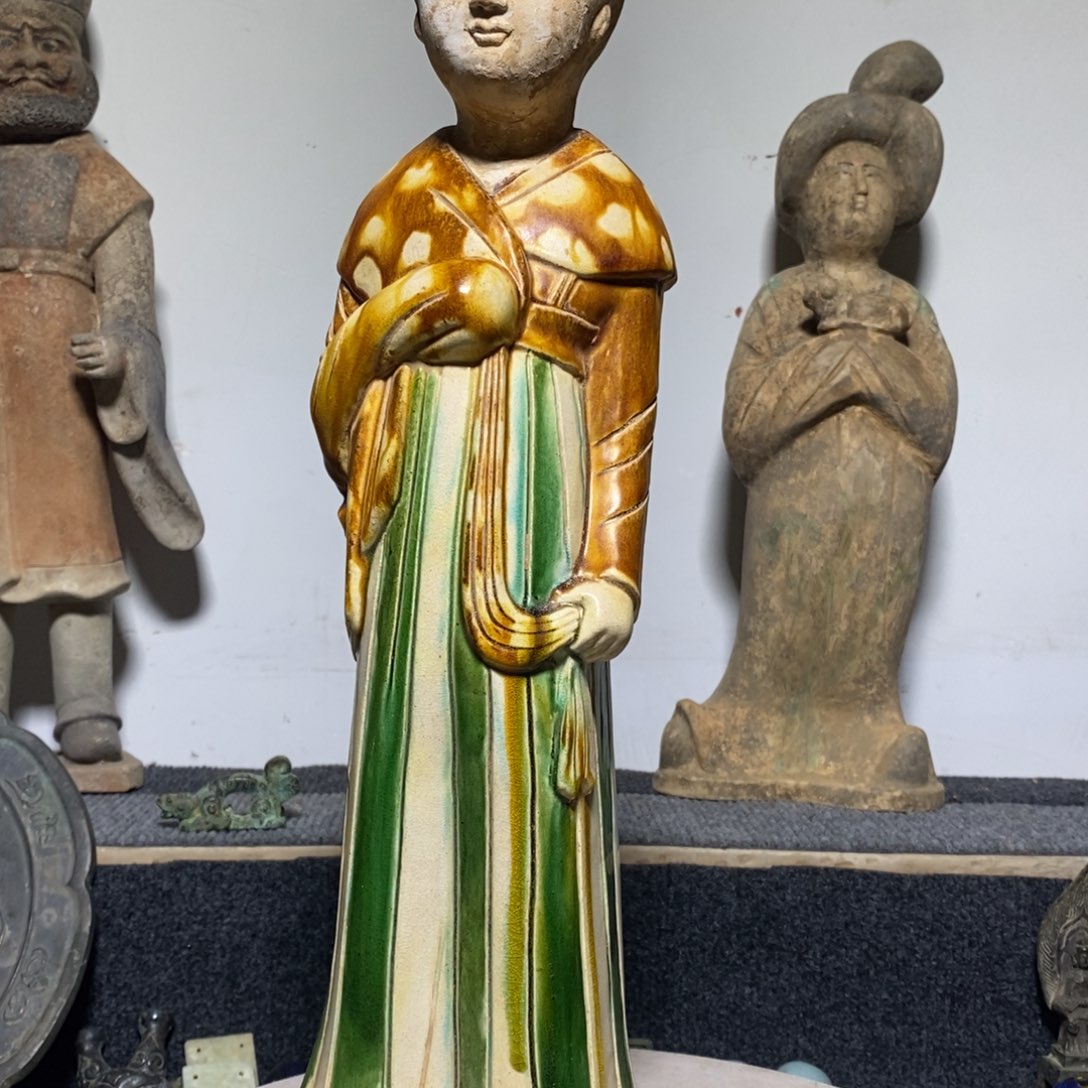 实***万瓷片精品瓷器摆件