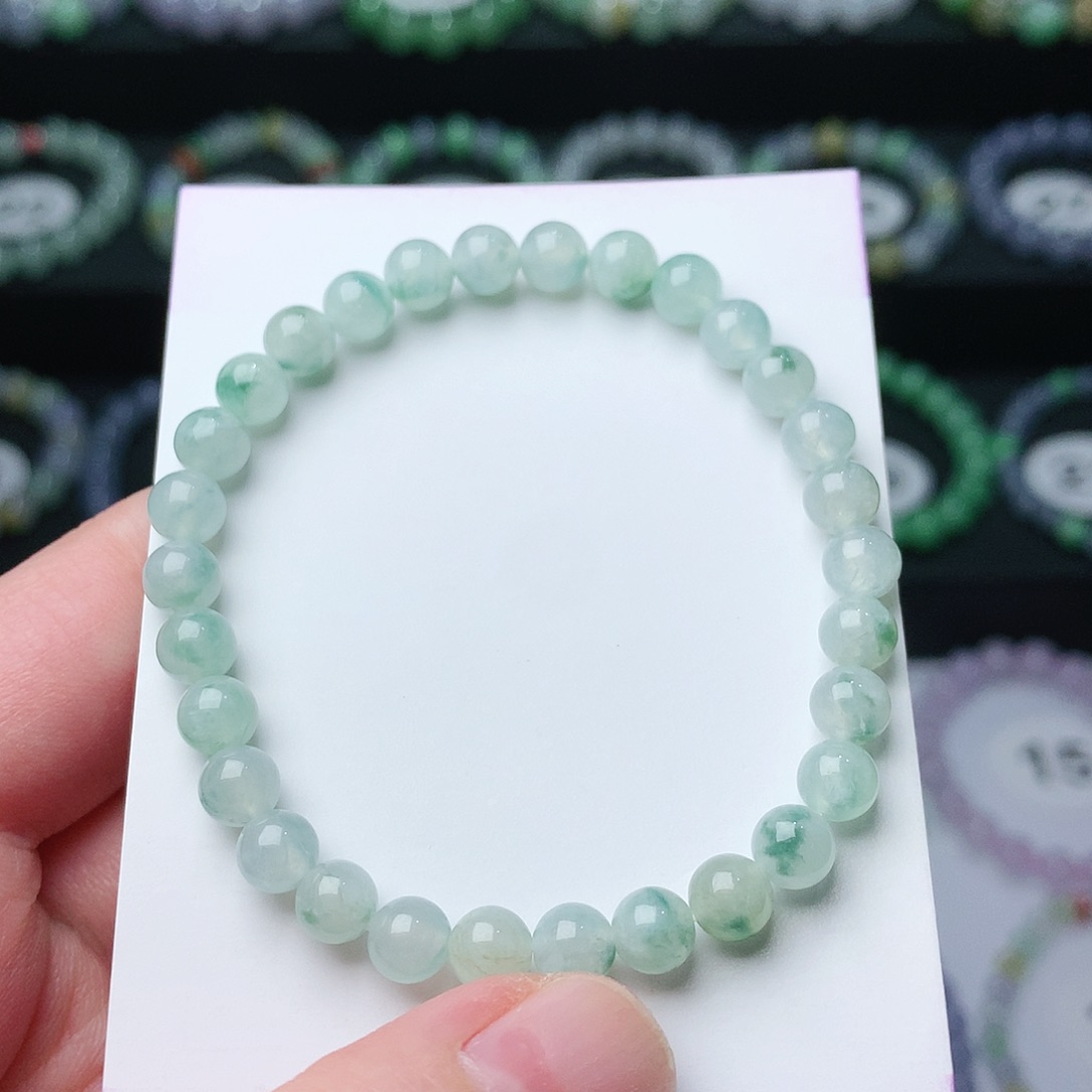 翡翠手链未镶嵌翡翠