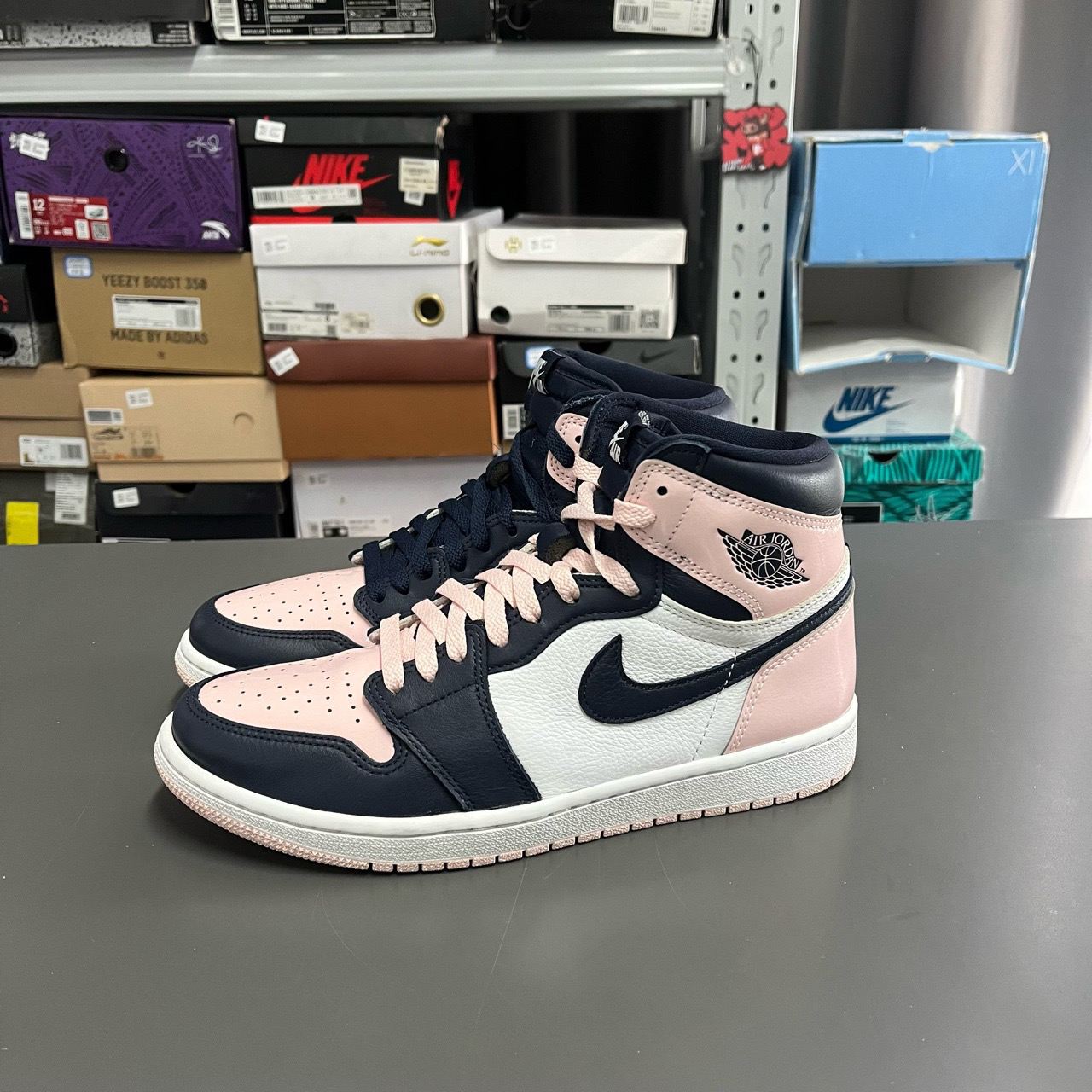 95新 MM6 42.5码 无原盒 Jordan1 aj1 白黑粉 12769721 
