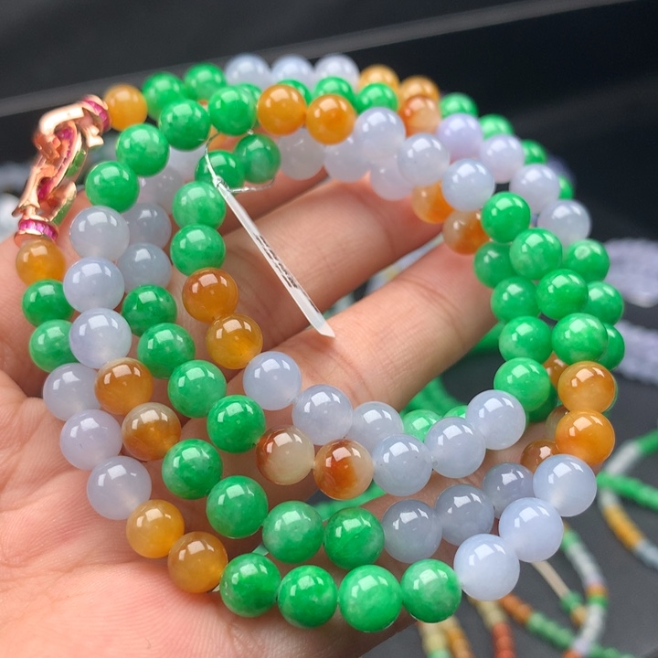 翡翠手镯未镶嵌卡