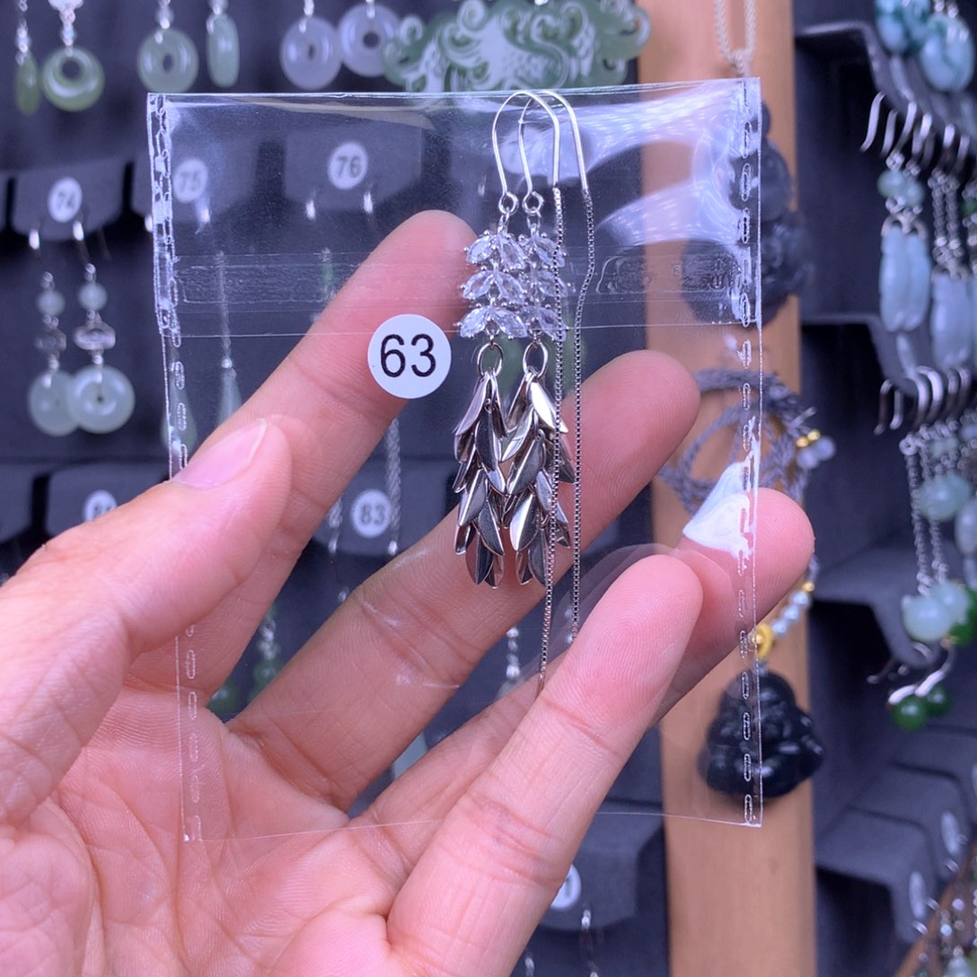 南红玛瑙耳饰银S925镶嵌梦****暖