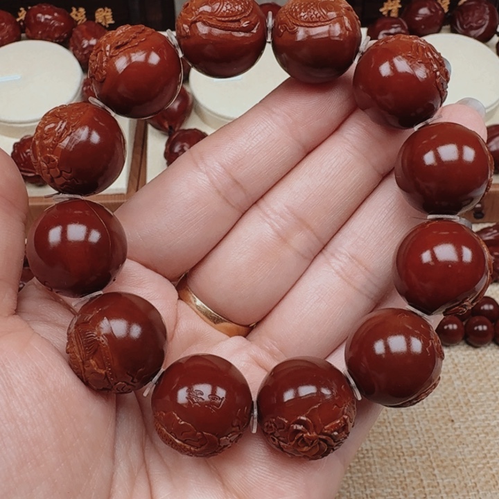 快***人橄榄核精品鱼戏莲花