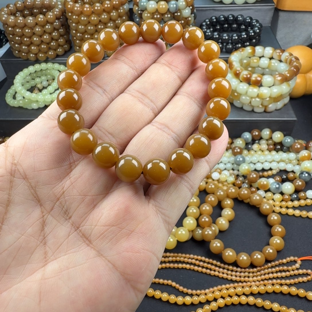 图***萱和田玉未镶嵌手链