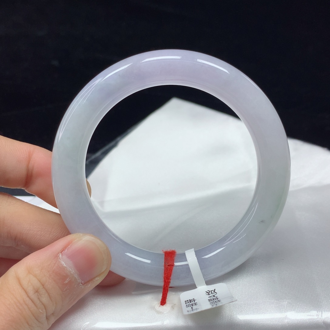 翡翠手镯（圆镯）未镶嵌54.5