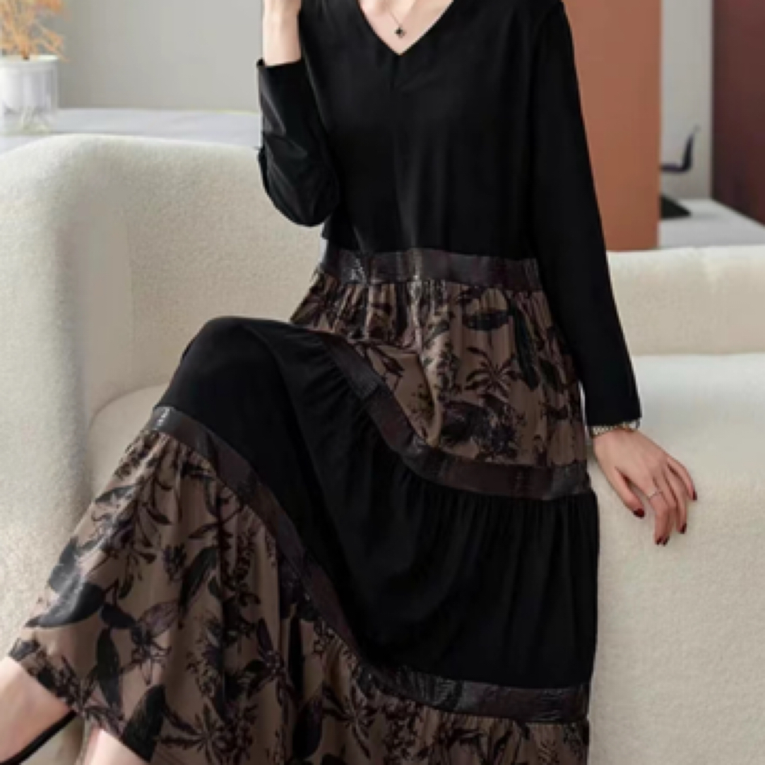 812显瘦长款大码连衣裙