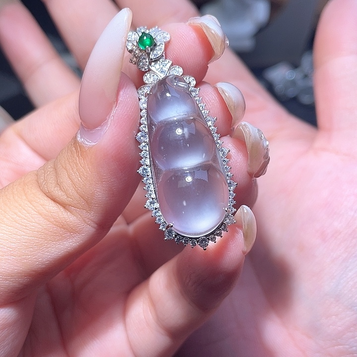 淼***1石英质玉银S925镶嵌颈饰