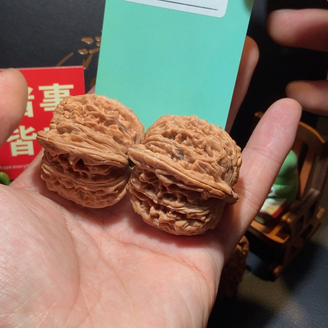 文玩核桃把件018楼子