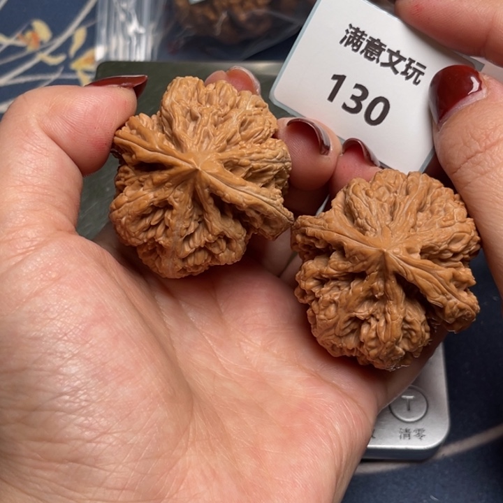 文玩核桃把件粗筋46.130