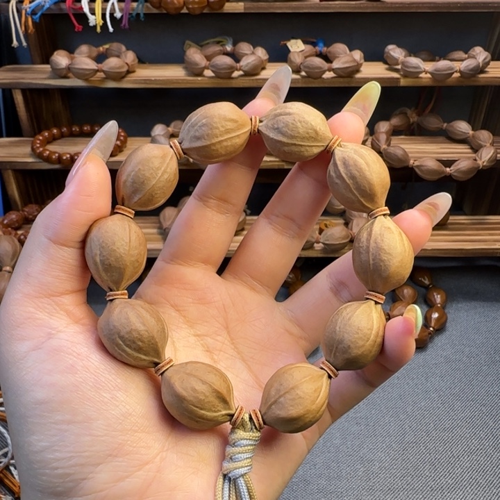 橄榄核手串梅林铁核三花鲨鱼背