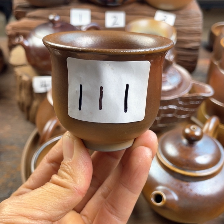 杯搬***已建水紫陶白泥柴烧杯