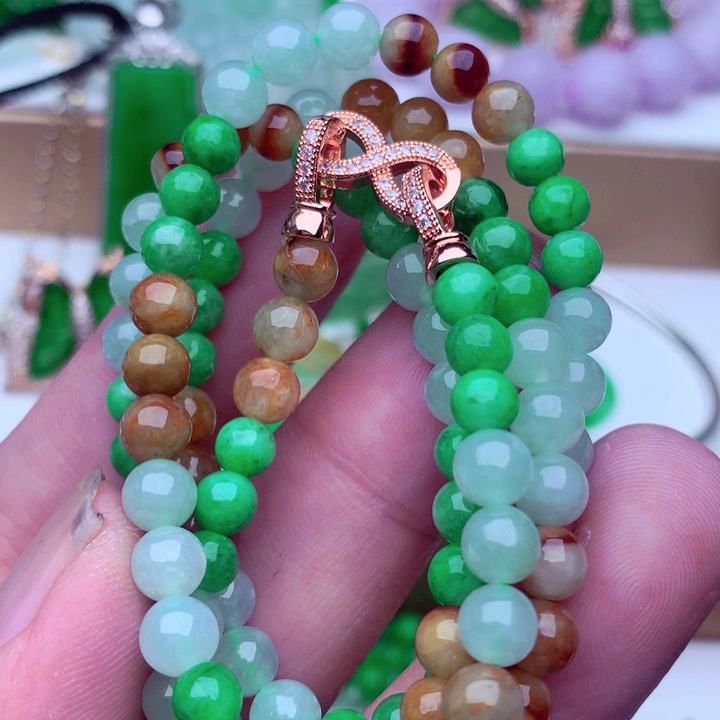 翡翠未镶嵌毛衣链