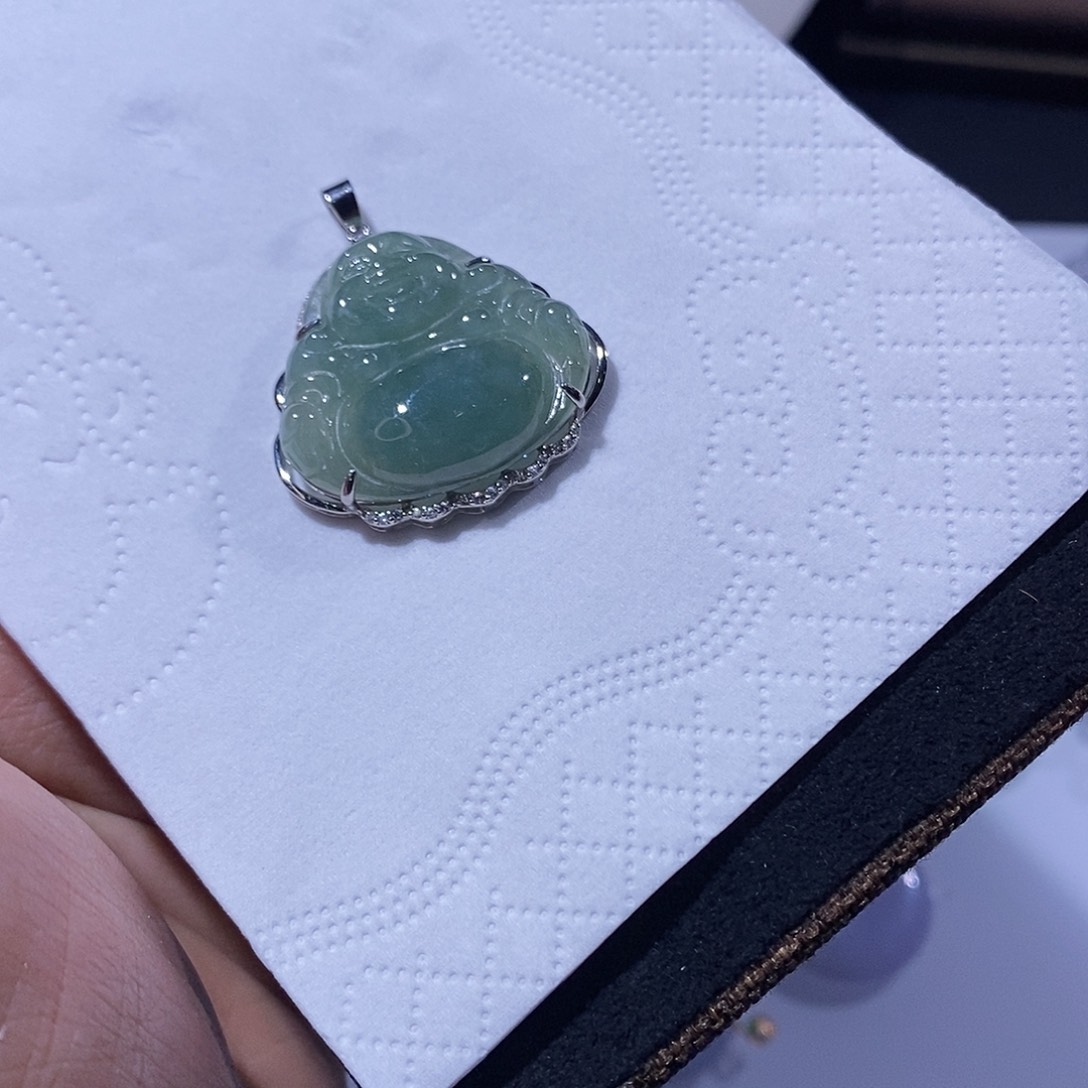 翡翠吊坠(不含链)未镶嵌