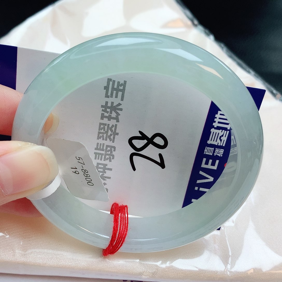 翡翠手镯未镶嵌缅甸天然A货翡翠手镯