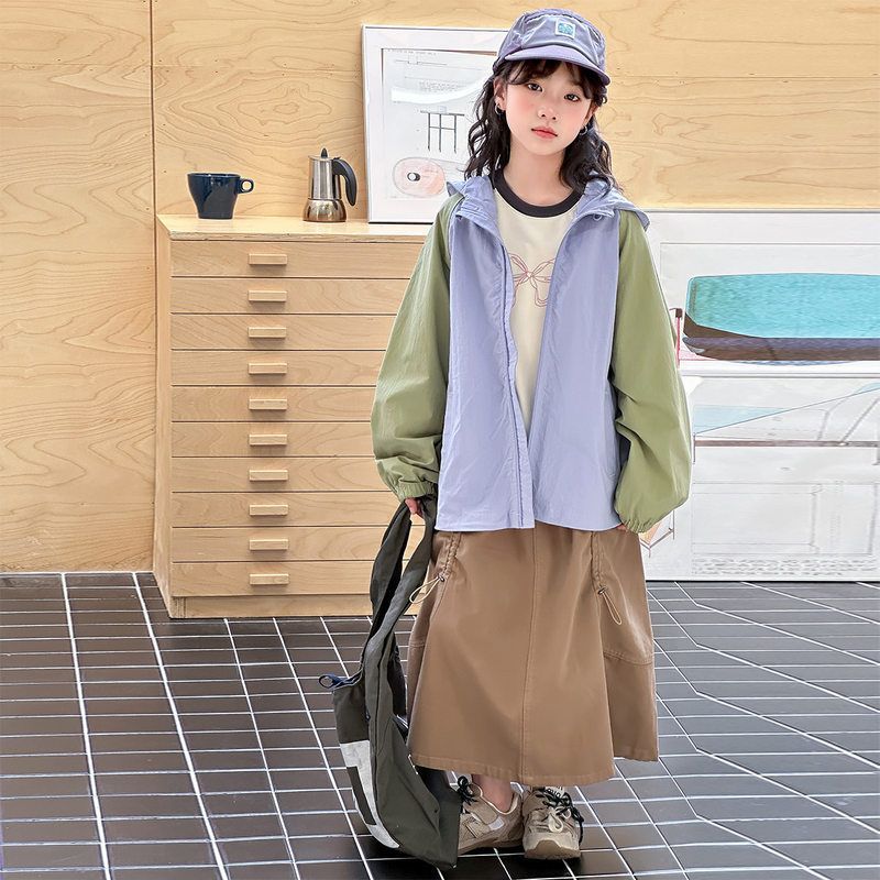 薄T恤撞色工装连帽女童外套2025春秋韩版童新款中大三件套外套裙