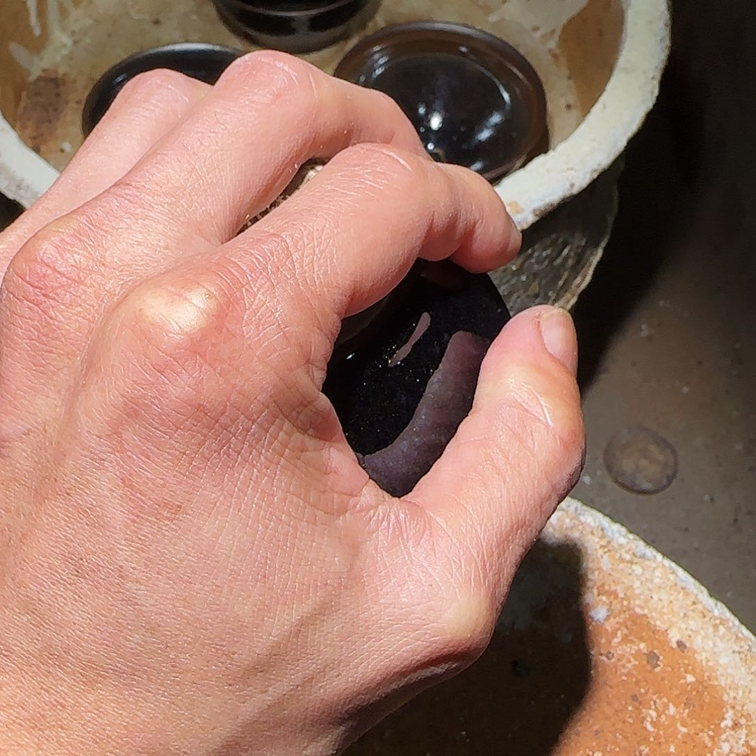 茶盏长聚龙窑，龙窑柴烧